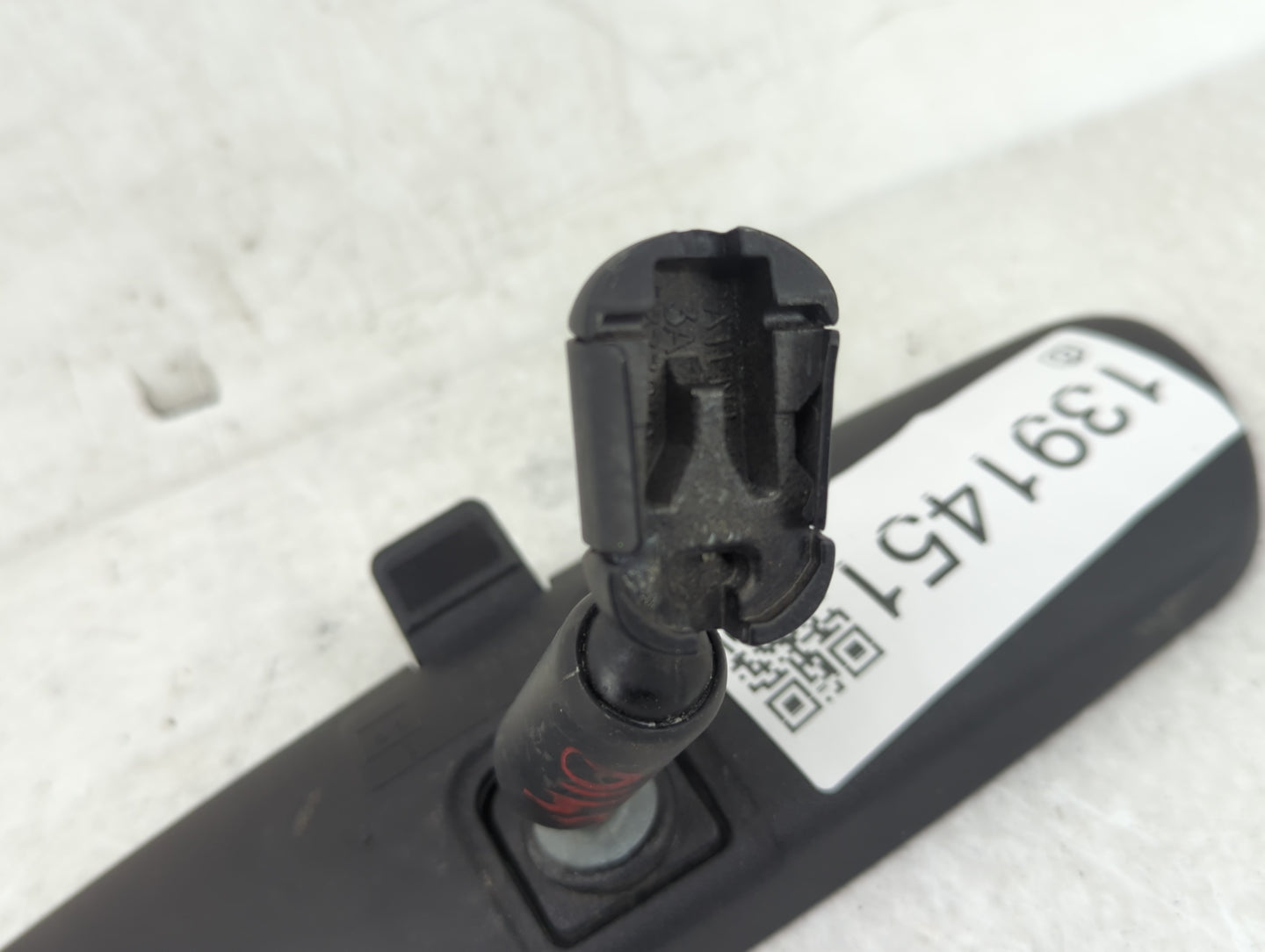 2005 Ford Mustang Interior Rear View Mirror Replacement OEM Fits OEM Used Auto Parts - Oemusedautoparts1.com