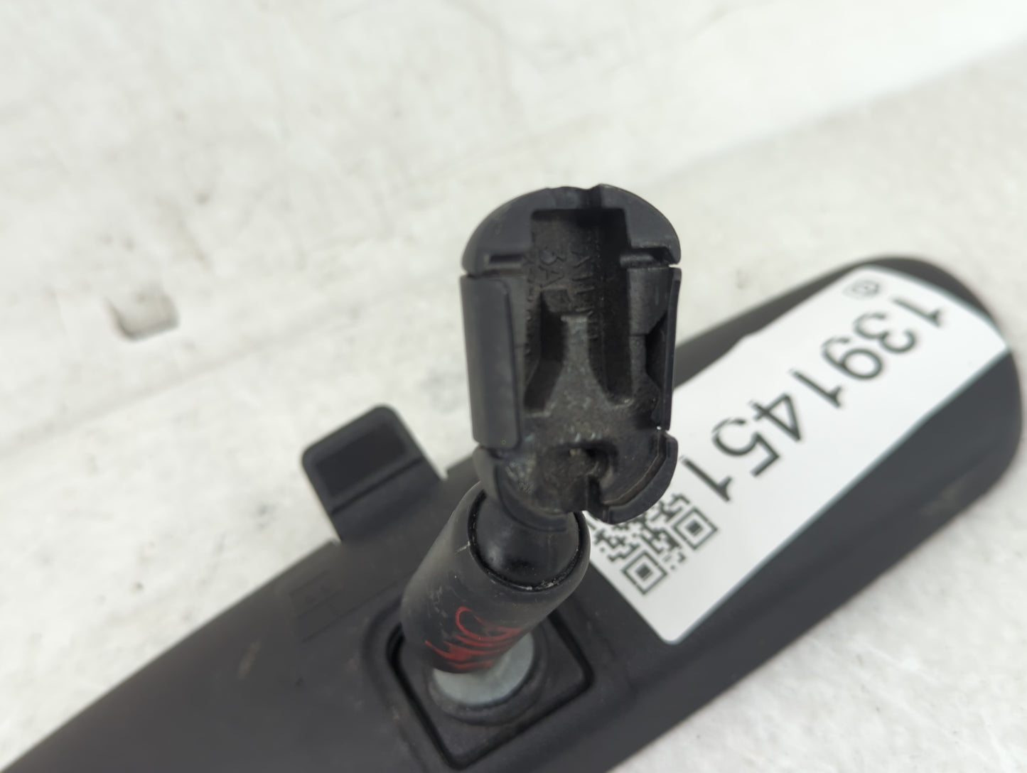 2005 Ford Mustang Interior Rear View Mirror Replacement OEM Fits OEM Used Auto Parts - Oemusedautoparts1.com