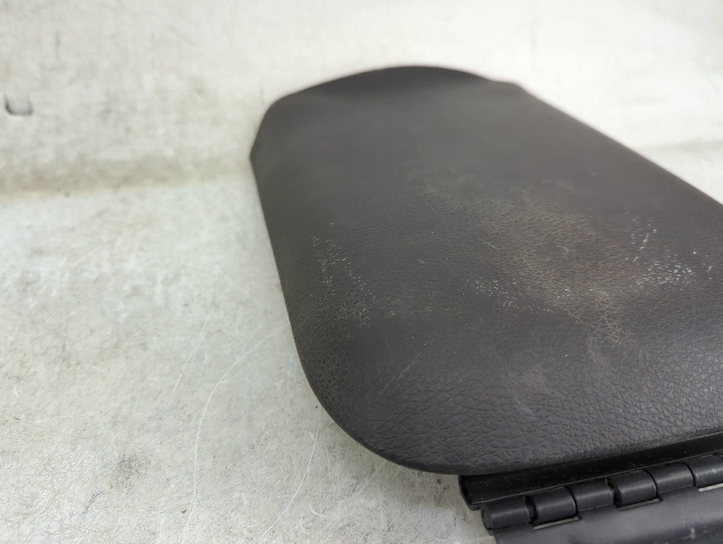 2005 Ford Mustang Center Console Armrest Cover Lid Fits OEM Used Auto Parts - Oemusedautoparts1.com