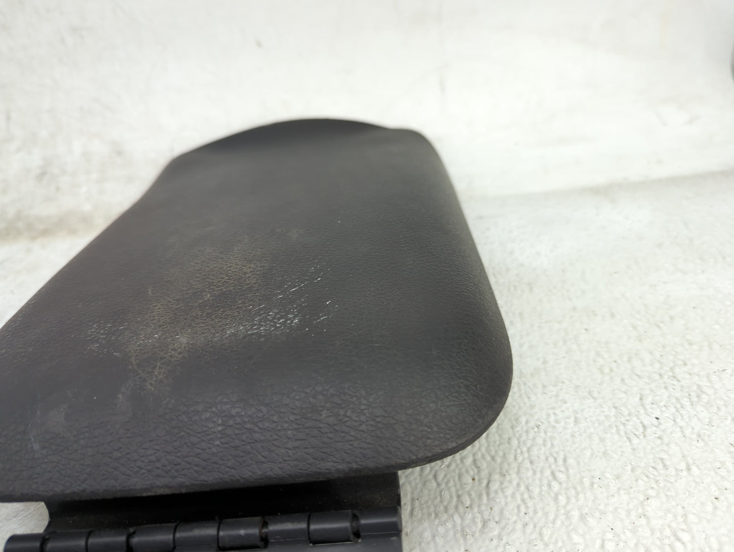 2005 Ford Mustang Center Console Armrest Cover Lid Fits OEM Used Auto Parts - Oemusedautoparts1.com