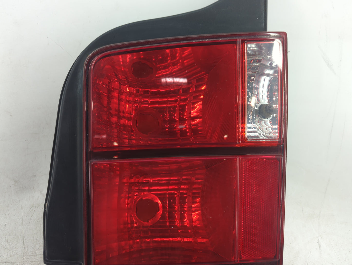 2005-2009 Ford Mustang Tail Light Assembly Driver Left OEM P/N:D2ZNA Fits Fits 2005 2006 2007 2008 2009 OEM Used Auto Parts 