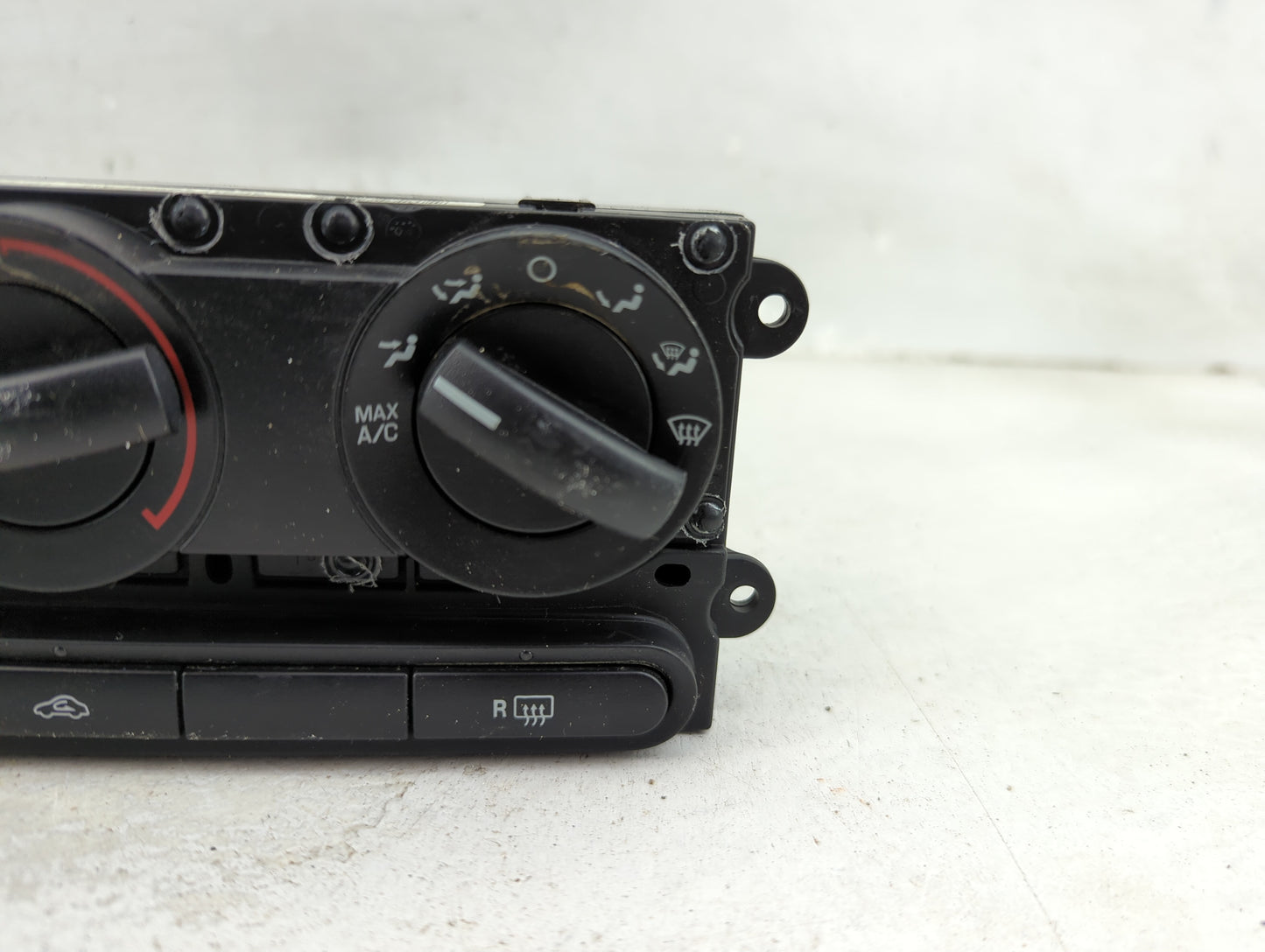 2005-2009 Ford Mustang Climate Control Module Temperature AC/Heater Replacement P/N:3F2H-19808-AH Fits OEM Used Auto Parts -