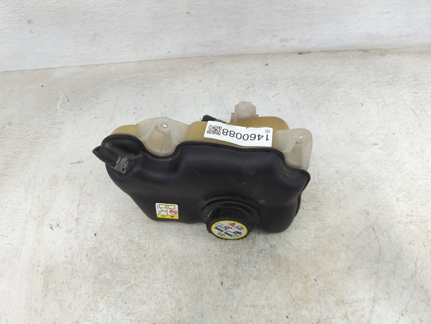 2005-2010 Ford Mustang Radiator Coolant Overflow Expansion Tank Bottle 1460088 - Oemusedautoparts1.com