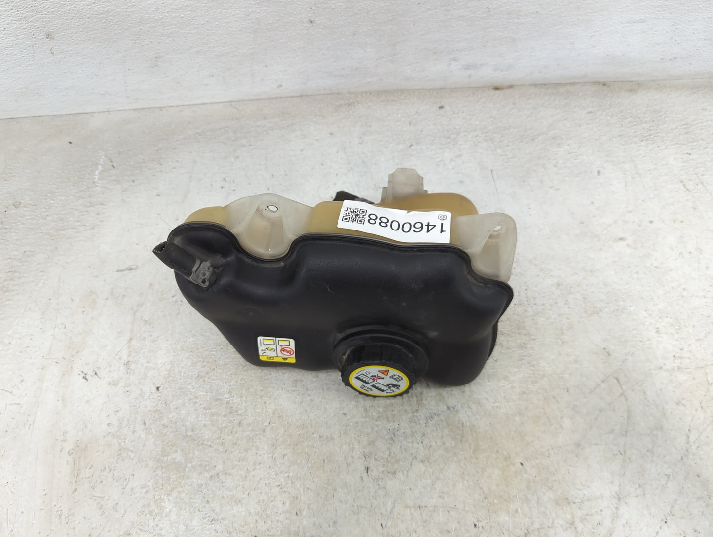 2005-2010 Ford Mustang Radiator Coolant Overflow Expansion Tank Bottle 1460088 - Oemusedautoparts1.com