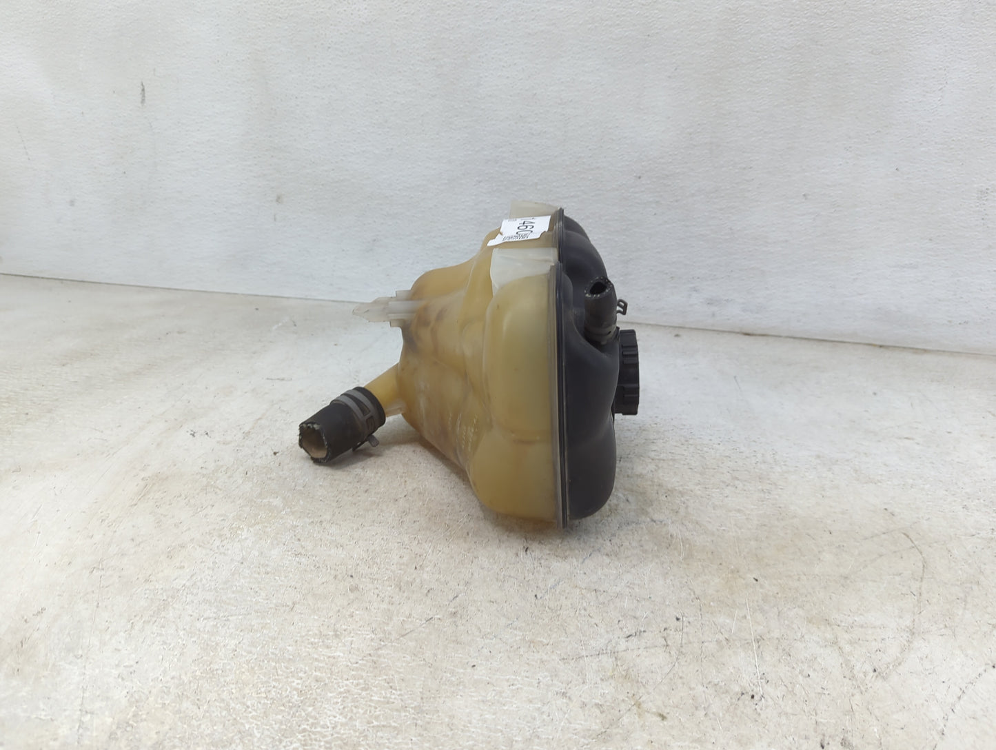 2005-2010 Ford Mustang Radiator Coolant Overflow Expansion Tank Bottle 1460088 - Oemusedautoparts1.com