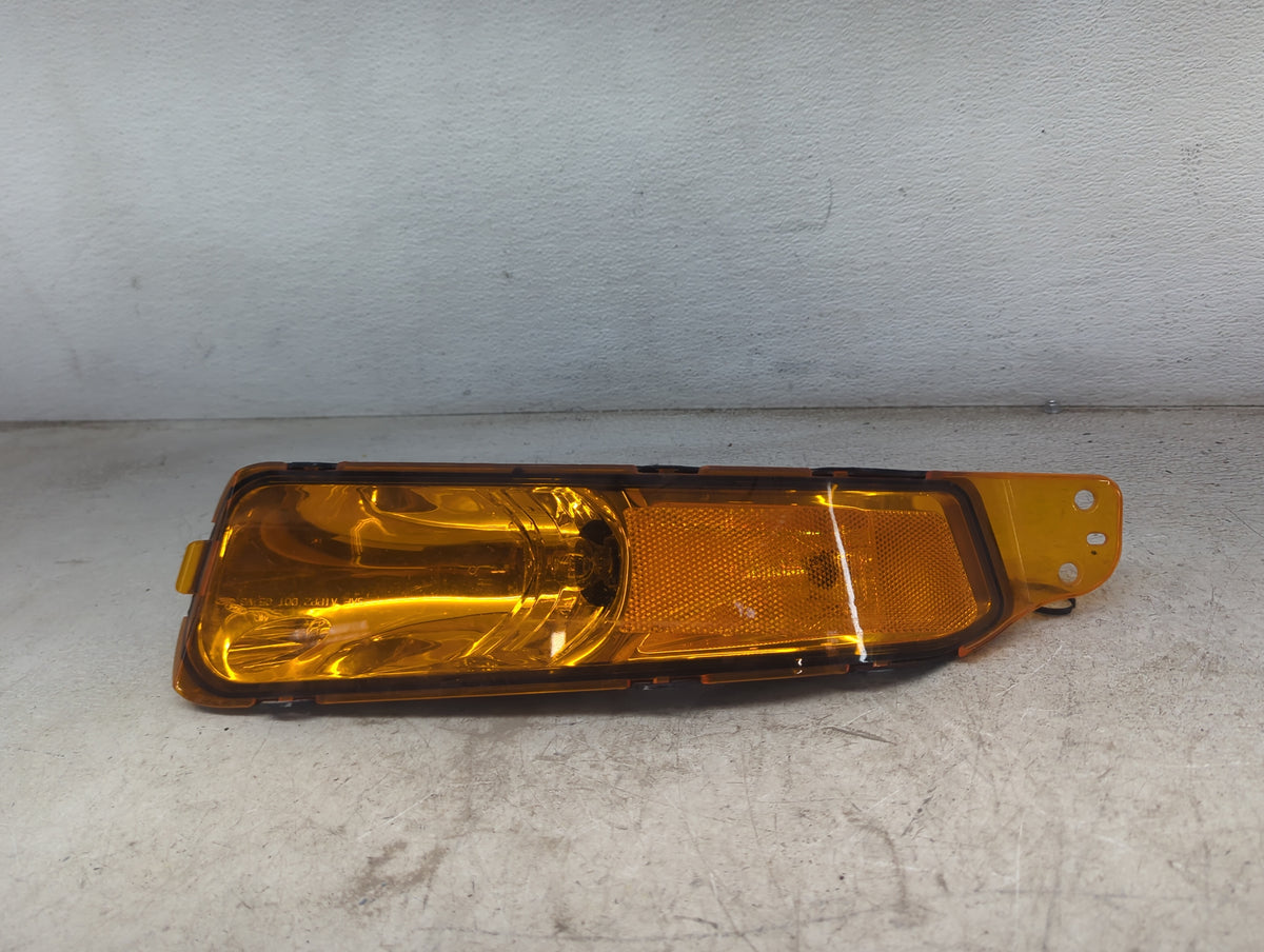 2005-2009 Ford Mustang Passenger Right Oem Front Light Lamp 1480106 - Oemusedautoparts1.com