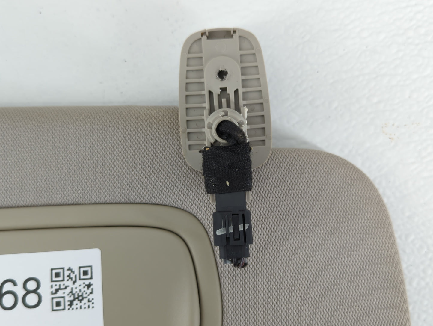2005-2011 Ford Mustang Sun Visor Shade Replacement Driver Left Mirror Fits Fits 2005 2006 2007 2008 2009 2010 2011 OEM Used 