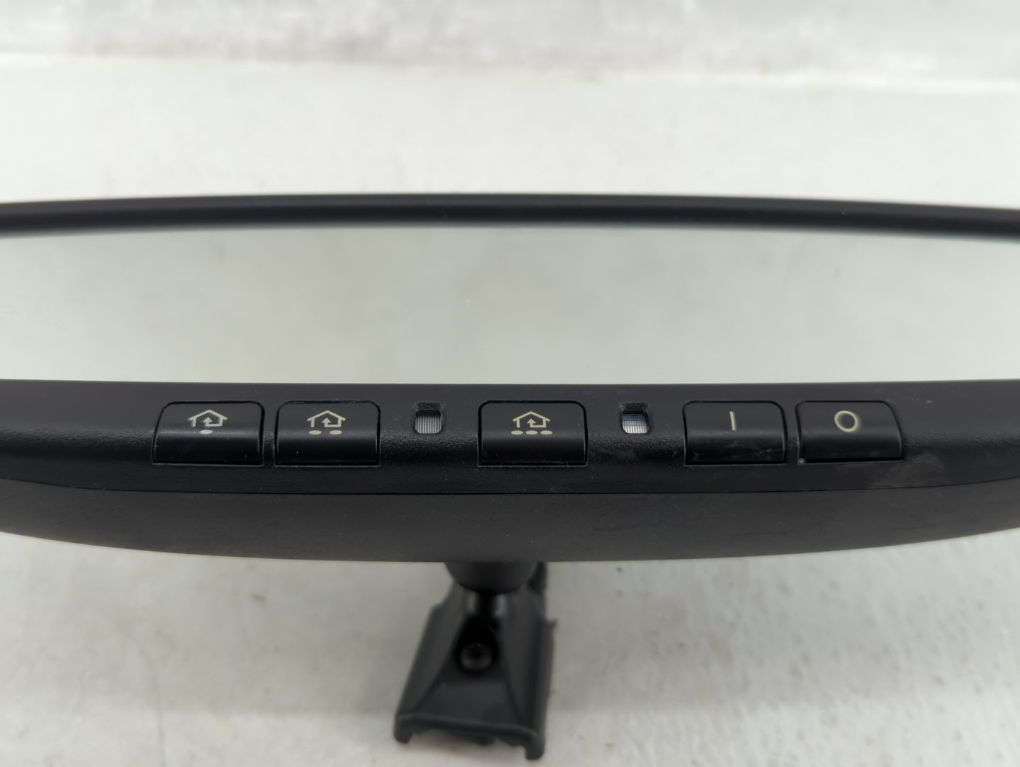 2005 Ford Mustang Interior Rear View Mirror Replacement OEM P/N:905-2839 070111 Fits OEM Used Auto Parts - Oemusedautoparts1
