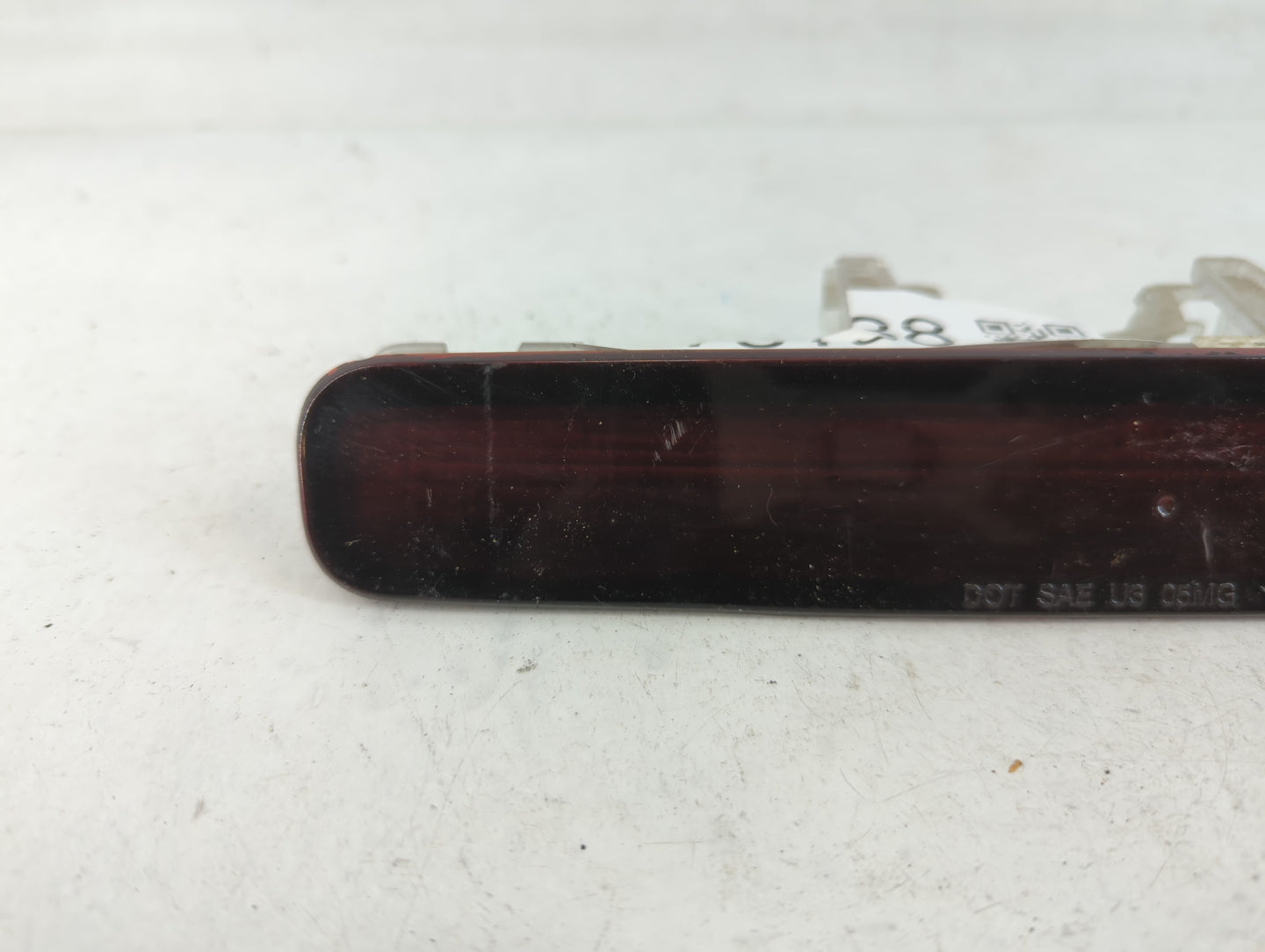 2005 Ford Mustang High Mounted Stop Third Brake Light Lamp - Oemusedautoparts1.com