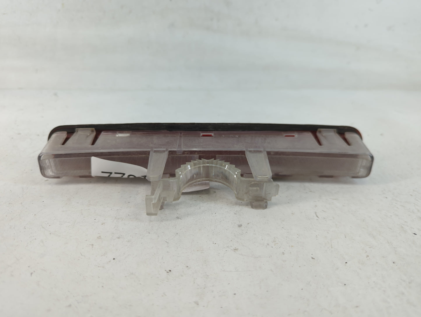 2005 Ford Mustang High Mounted Stop Third Brake Light Lamp - Oemusedautoparts1.com