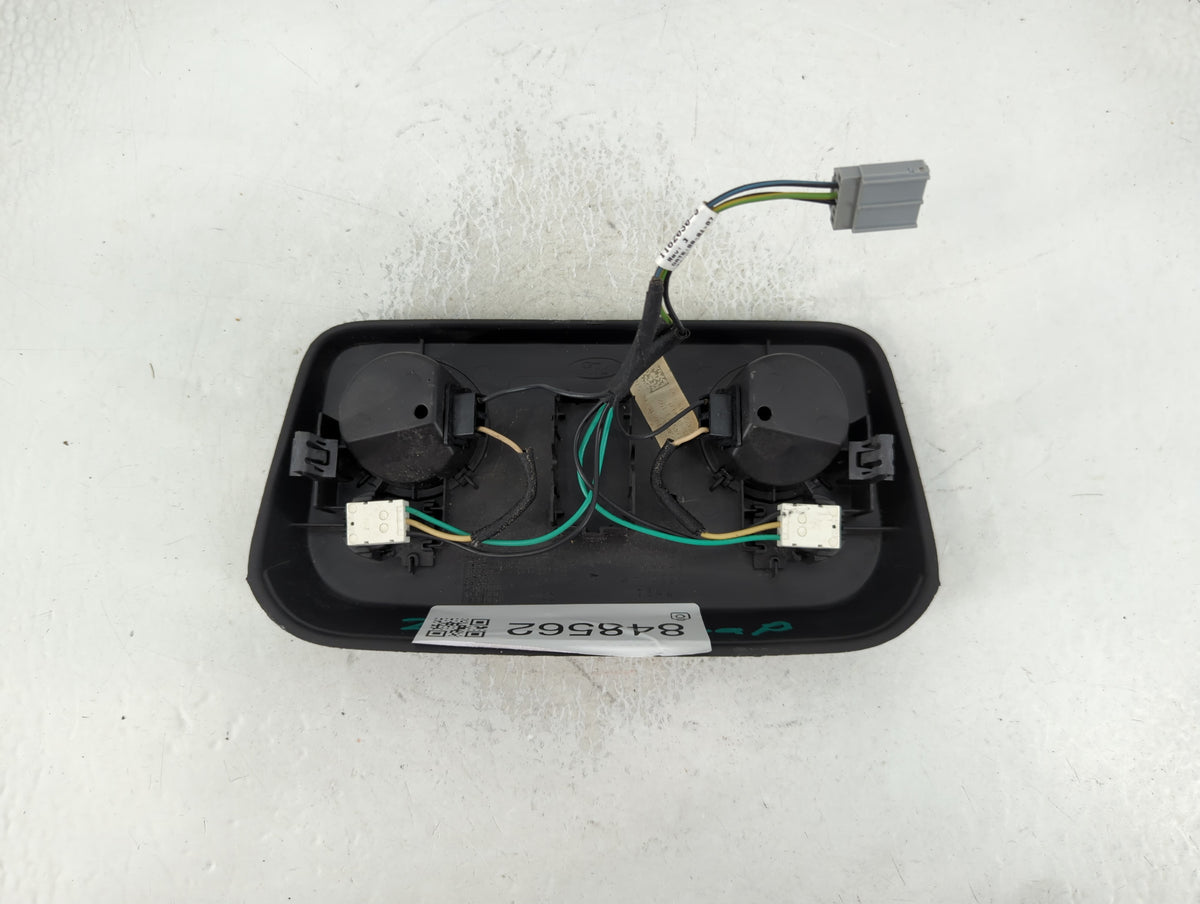 2005 Ford Mustang Overhead Roof Console - Oemusedautoparts1.com