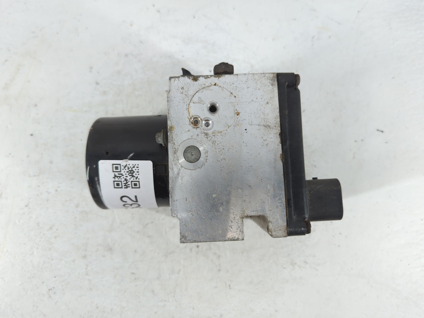 2005-2006 Ford Mustang ABS Pump Control Module Replacement P/N:4R33-2C353-AG Fits Fits 2005 2006 OEM Used Auto Parts - Oemus