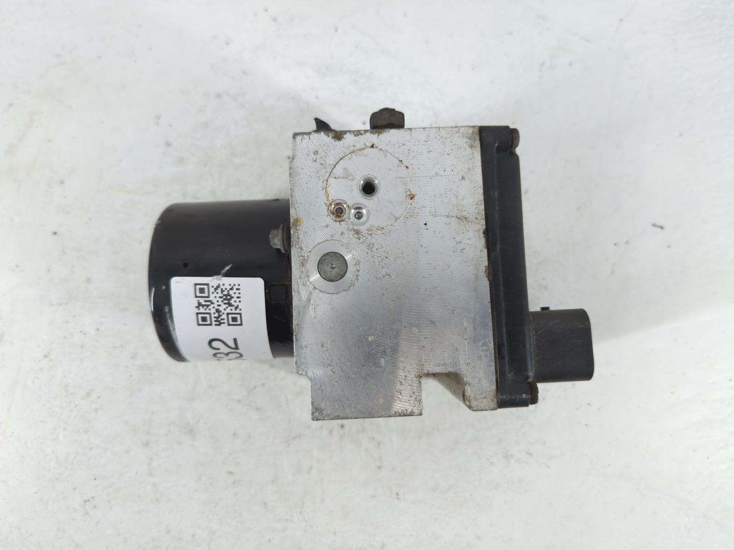 2005-2006 Ford Mustang ABS Pump Control Module Replacement P/N:4R33-2C353-AG Fits Fits 2005 2006 OEM Used Auto Parts - Oemus