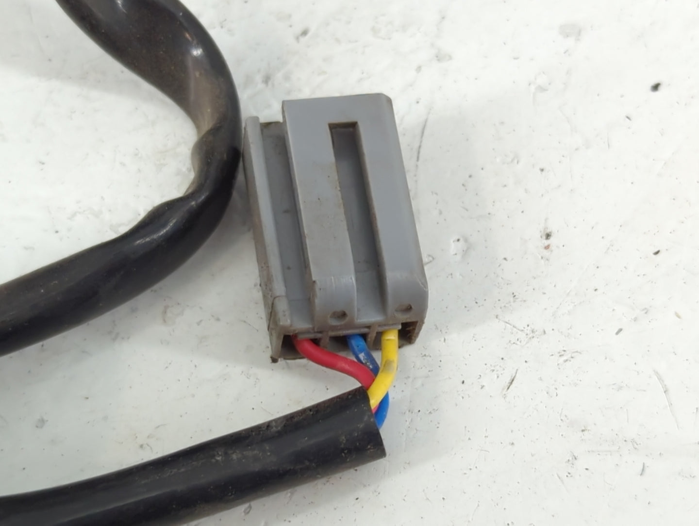 1995-2005 Ford Ranger Side Mirror Replacement Driver Left View Door Mirror P/N:330-5415L Fits OEM Used Auto Parts - Oemuseda