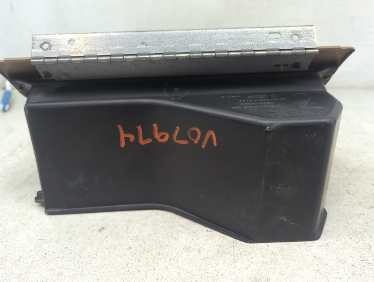 2005 Ford Ranger Passenger Glove Box Door Storage Compartment 1482643 - Oemusedautoparts1.com