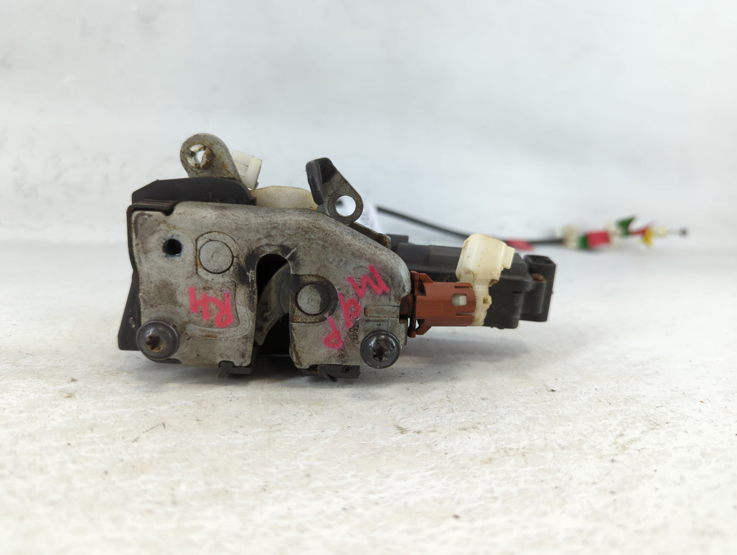 2005 Ford Ranger Front Right Passenger Lock Actuator - Oemusedautoparts1.com