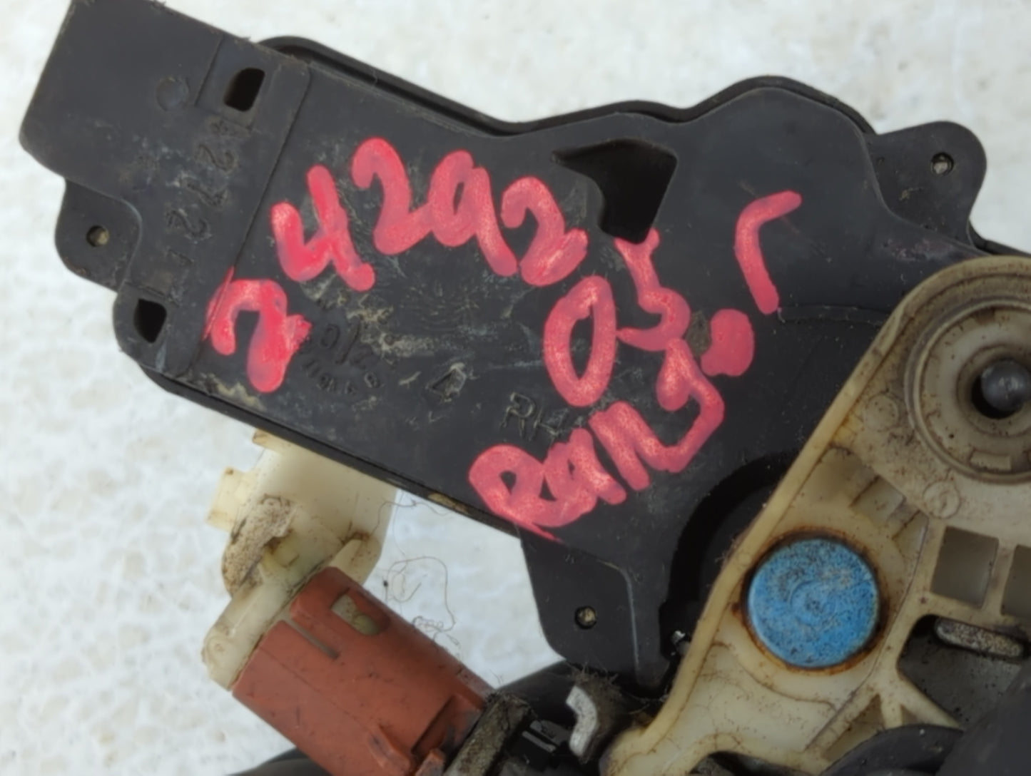 2005 Ford Ranger Front Right Passenger Lock Actuator - Oemusedautoparts1.com