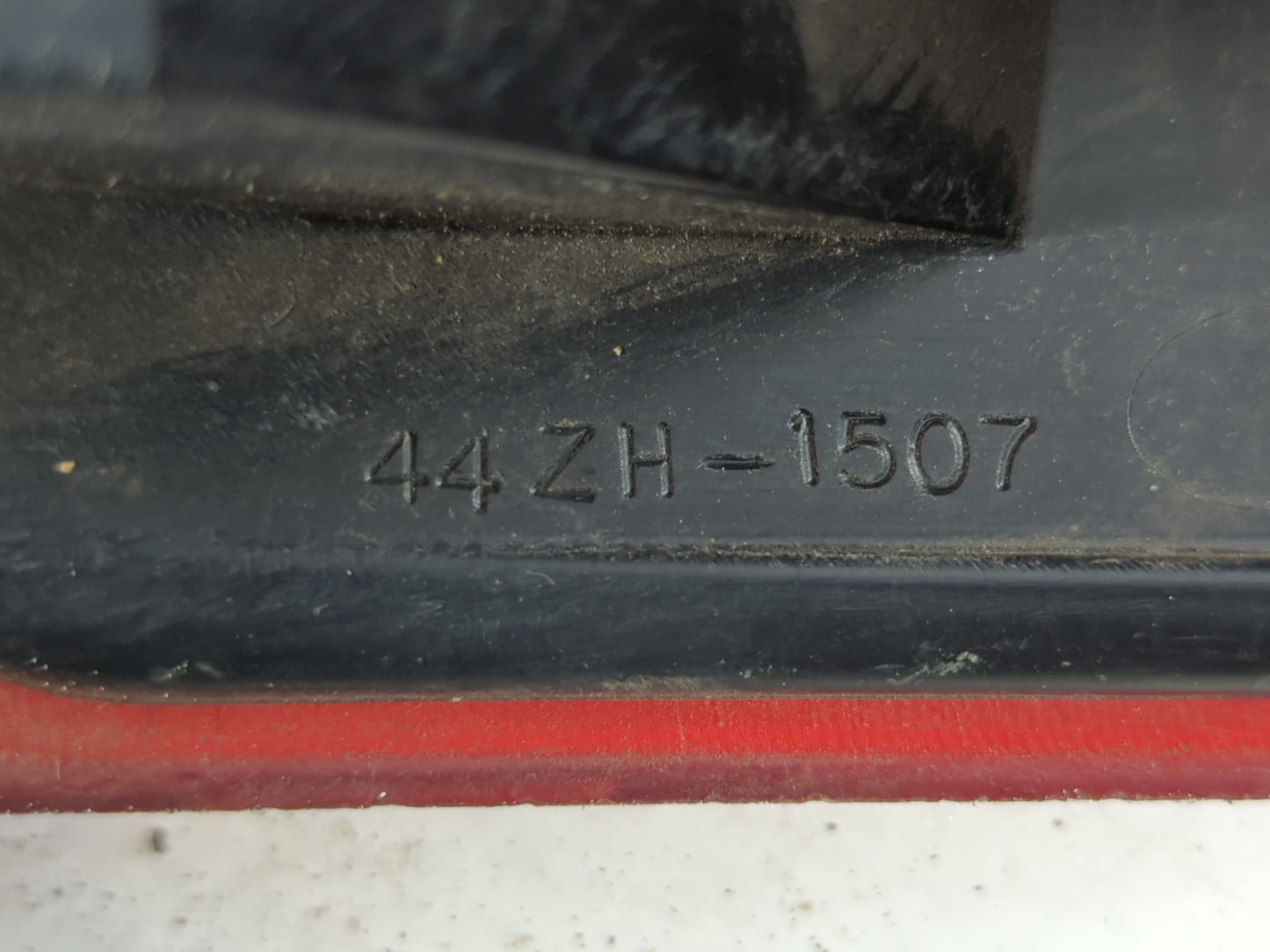 2005-2007 Ford Ranger Tail Light Assembly Driver Left OEM P/N:44ZH-1507 1L5X-13B505-B Fits Fits 2005 2006 2007 OEM Used Auto