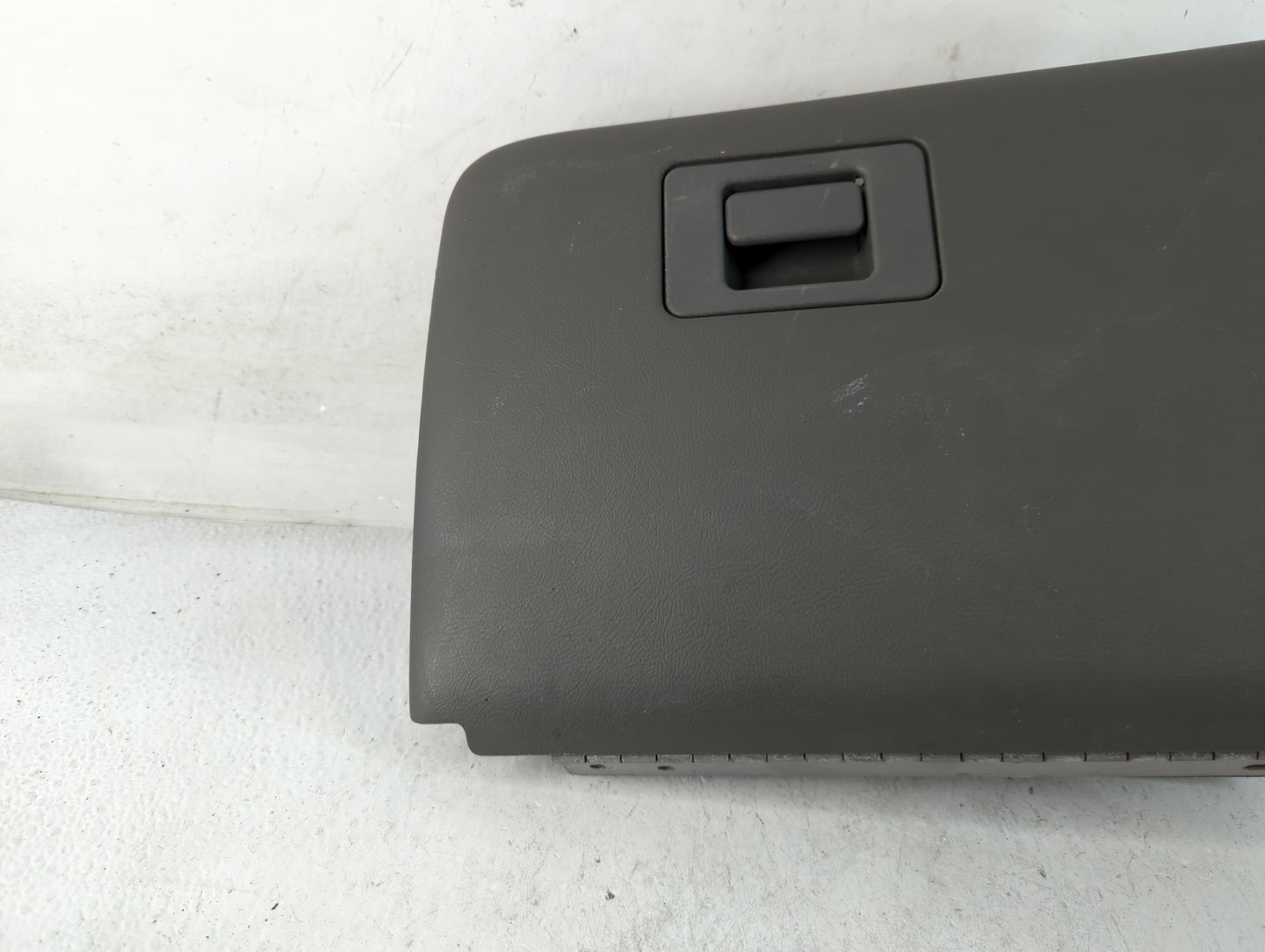 2005 Ford Ranger Passenger Glove Box Door Storage Compartment - Oemusedautoparts1.com
