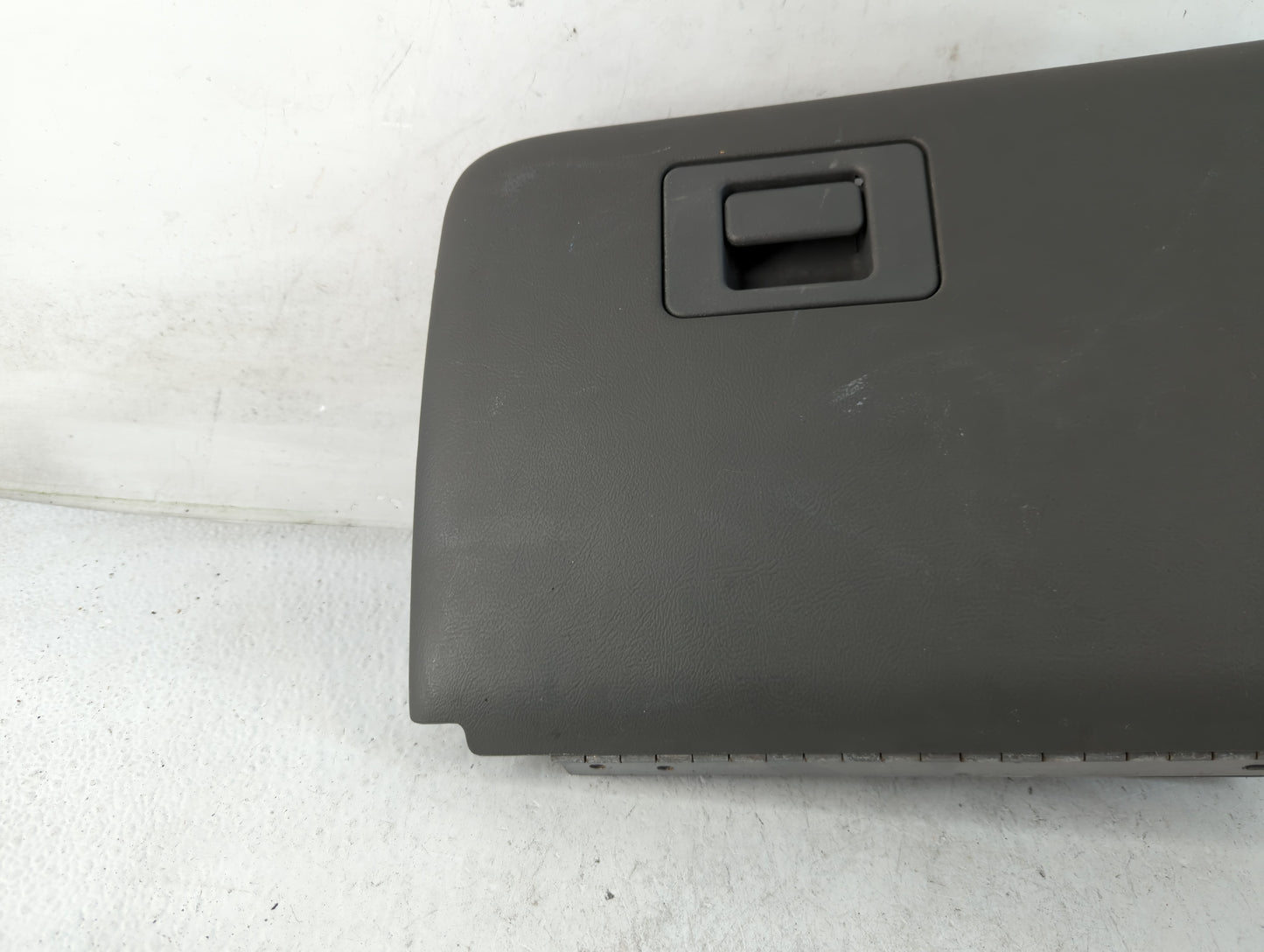 2005 Ford Ranger Passenger Glove Box Door Storage Compartment - Oemusedautoparts1.com
