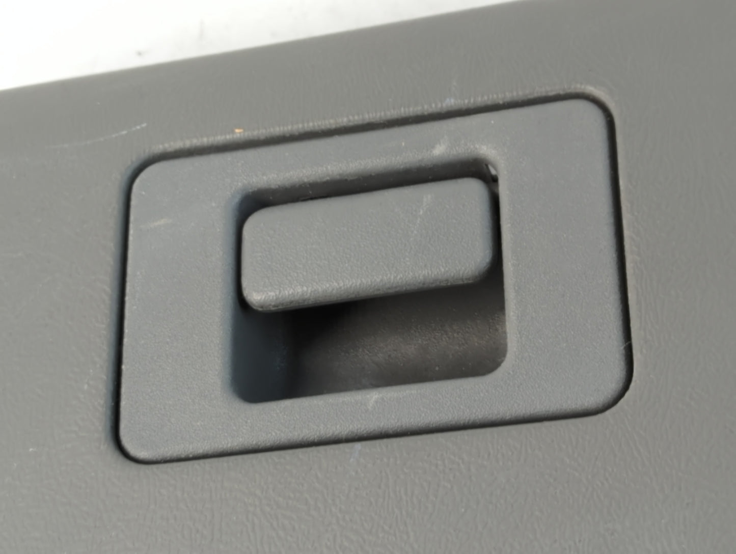 2005 Ford Ranger Passenger Glove Box Door Storage Compartment - Oemusedautoparts1.com