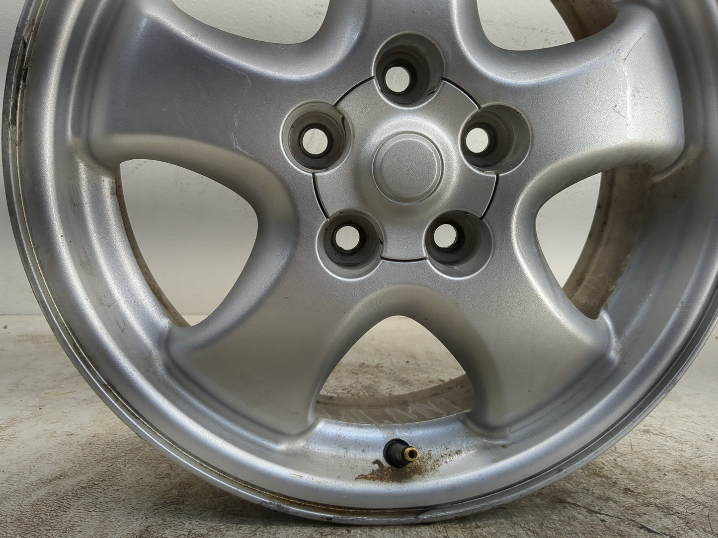 2003-2007 Ford Taurus Oem Wheel Rim - Oemusedautoparts1.com