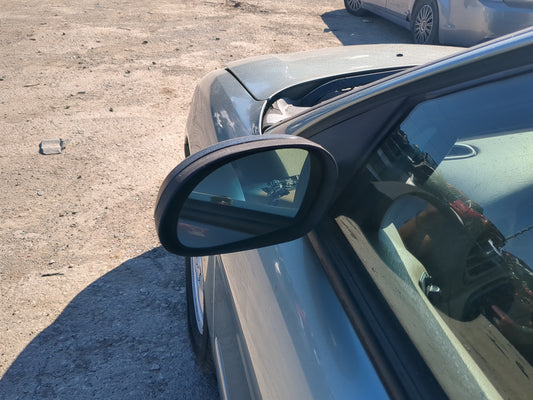 2000-2007 Ford Taurus Side Mirror Replacement Driver Left View Door Mirror Fits Fits 2000 2001 2002 2003 2004 2005 2006 2007 OEM Used Auto Parts