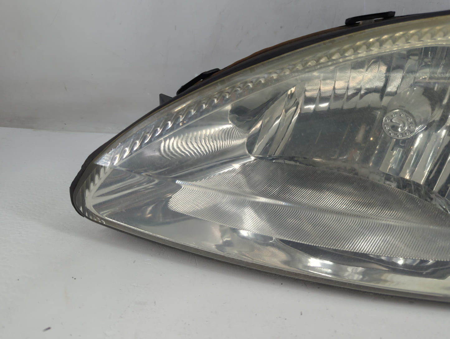 2000-2007 Ford Taurus Driver Left Oem Head Light Headlight Lamp - Oemusedautoparts1.com