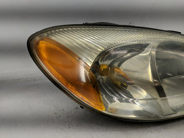 2005 Ford Taurus Passenger Right Oem Head Light Headlight Lamp