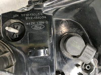 2005 Ford Taurus Passenger Right Oem Head Light Headlight Lamp - Oemusedautoparts1.com