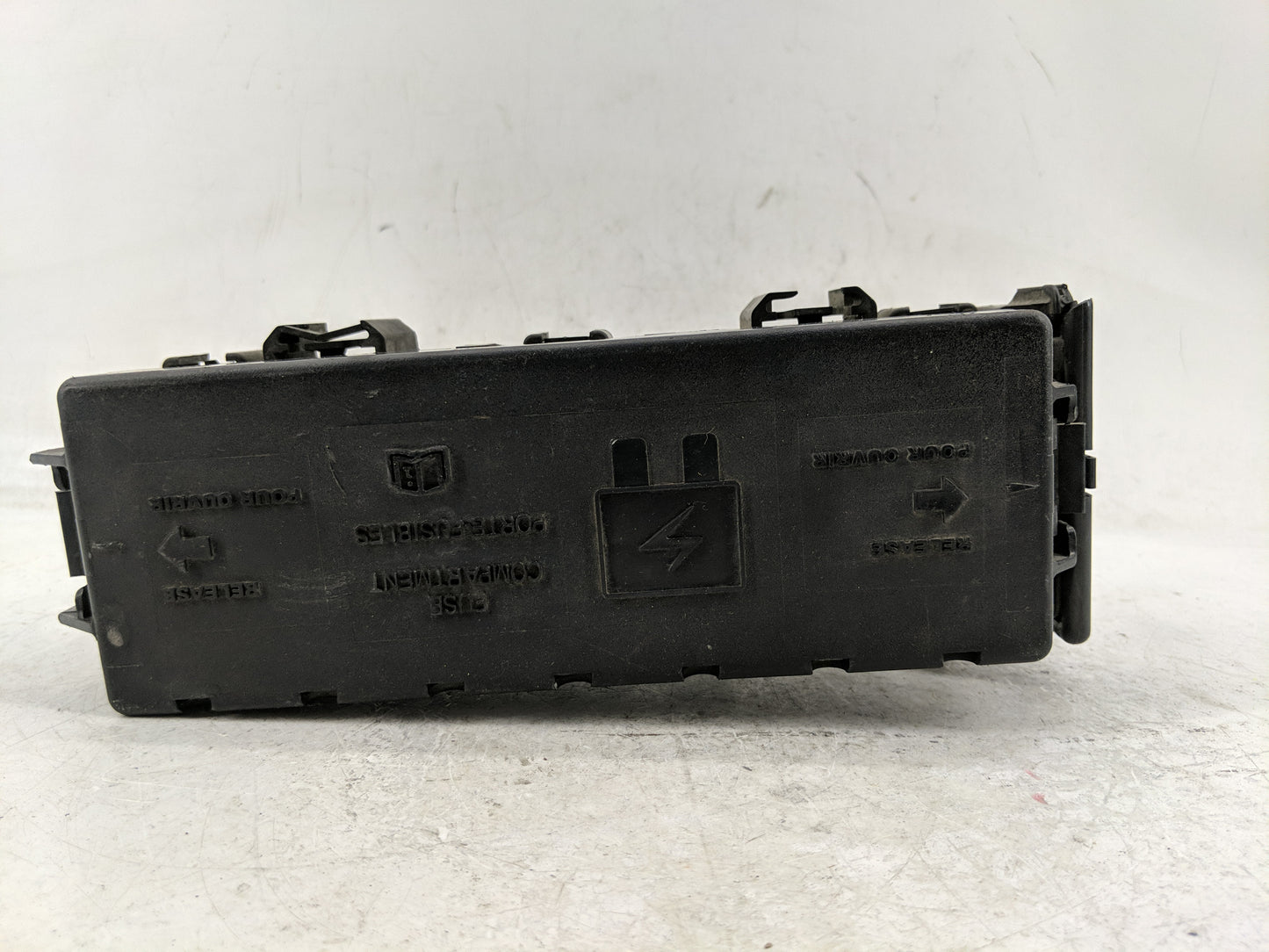 2005-2007 Ford Taurus Fusebox Fuse Box Panel Relay Module Fits Fits 2005 2006 2007 OEM Used Auto Parts - Oemusedautoparts1.c