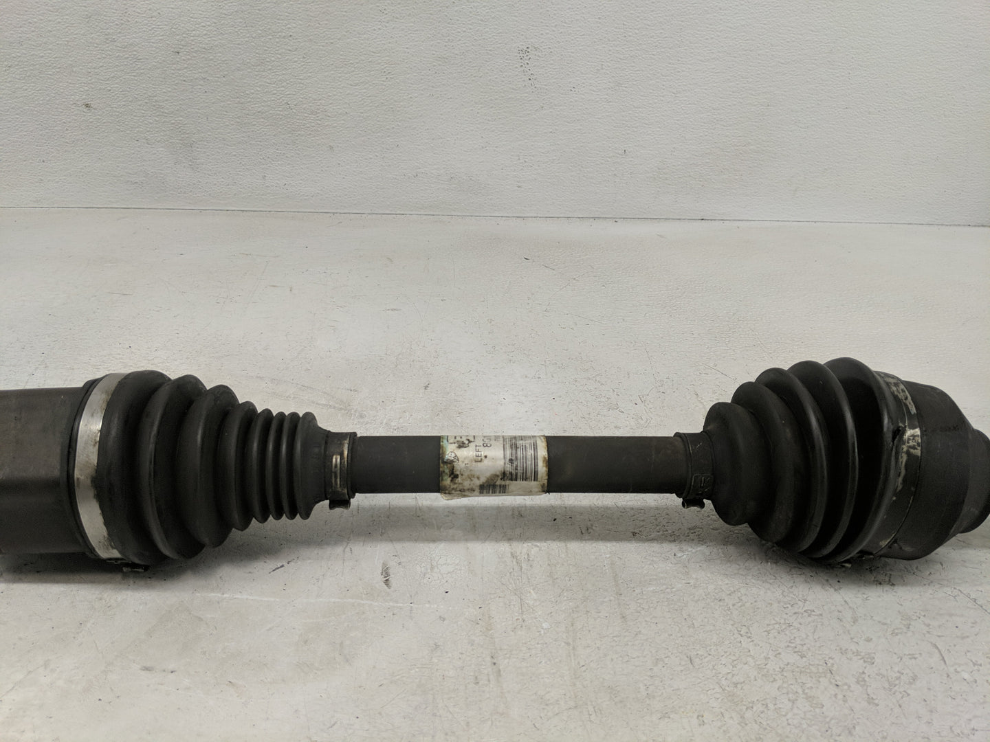 2008-2019 Ford Taurus Axle Shaft Front Driver Cv C/v - Oemusedautoparts1.com