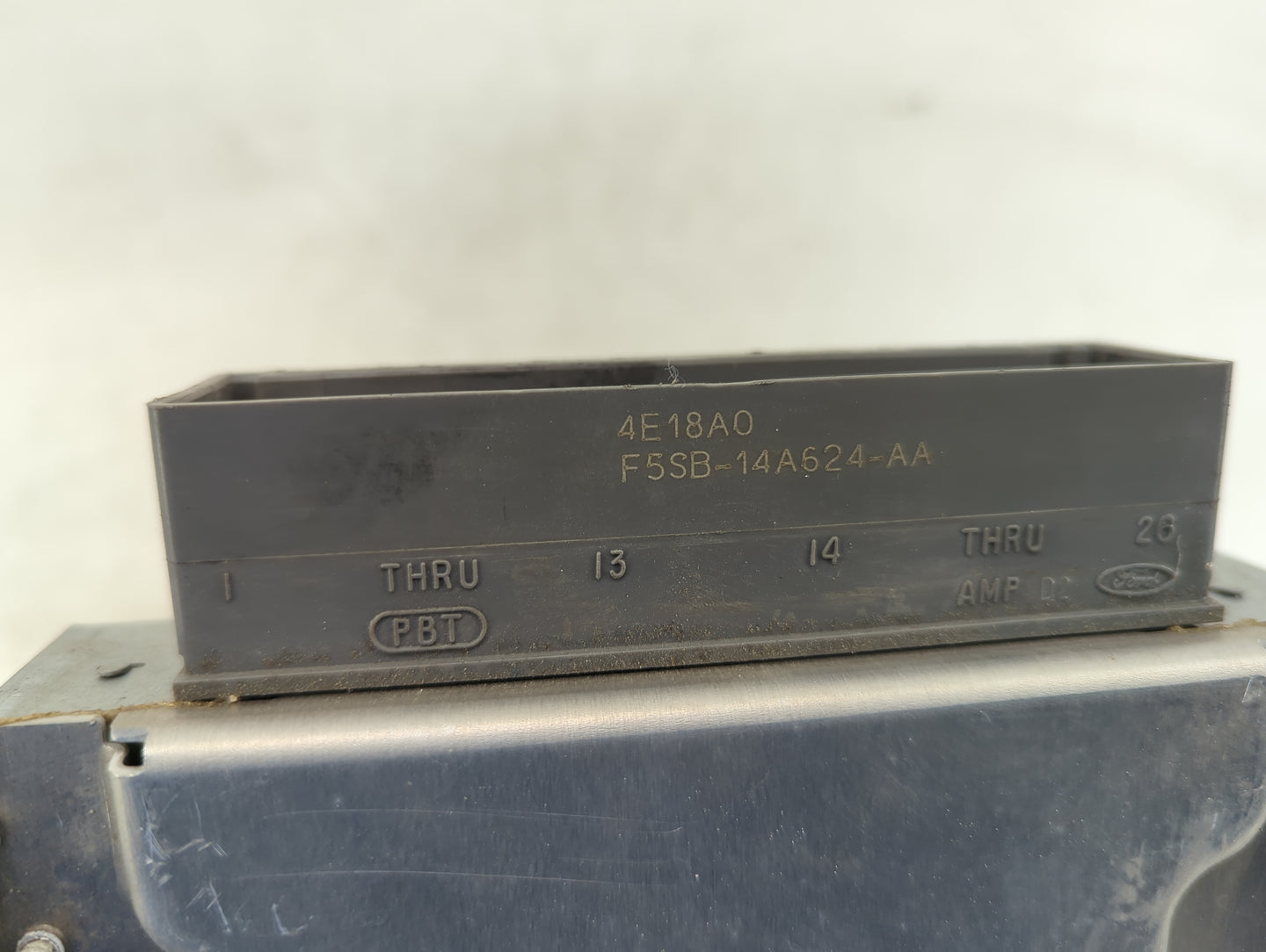 2005 Ford Taurus PCM Engine Control Computer ECU ECM PCU OEM P/N:5F1A-12A650-AD 6EXC424D25-AJ, F5SB-14A624-AA Fits OEM Used 