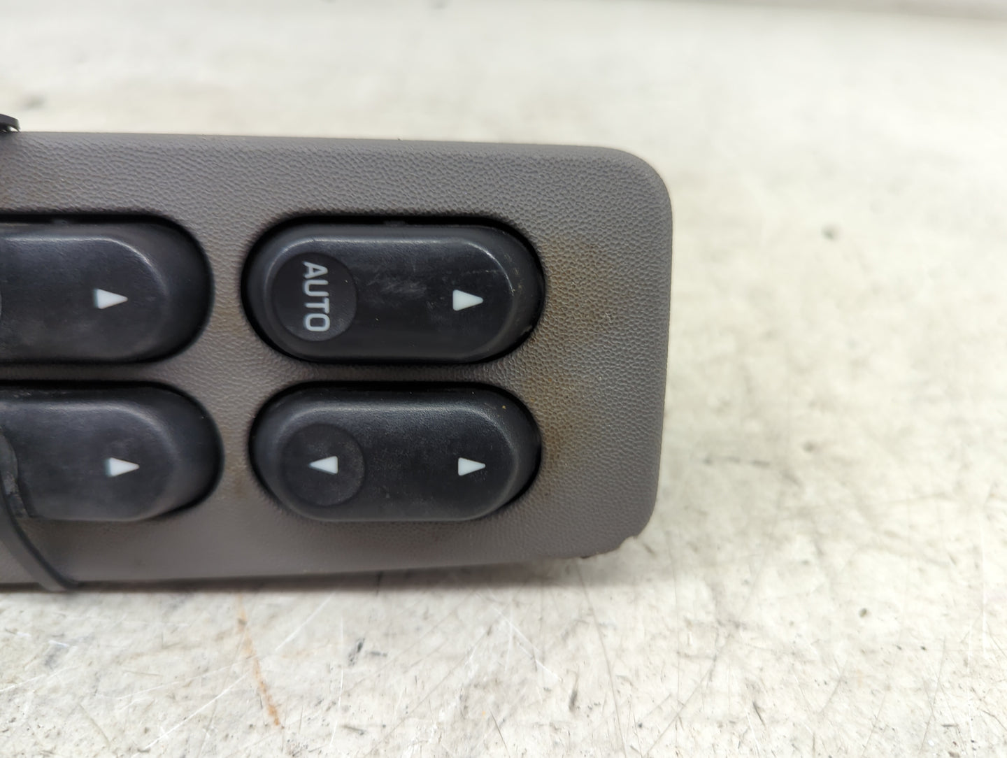 2005 Ford Taurus Master Power Window Switch Replacement Driver Side Left P/N:YF1Z14529ABB Fits OEM Used Auto Parts - Oemused
