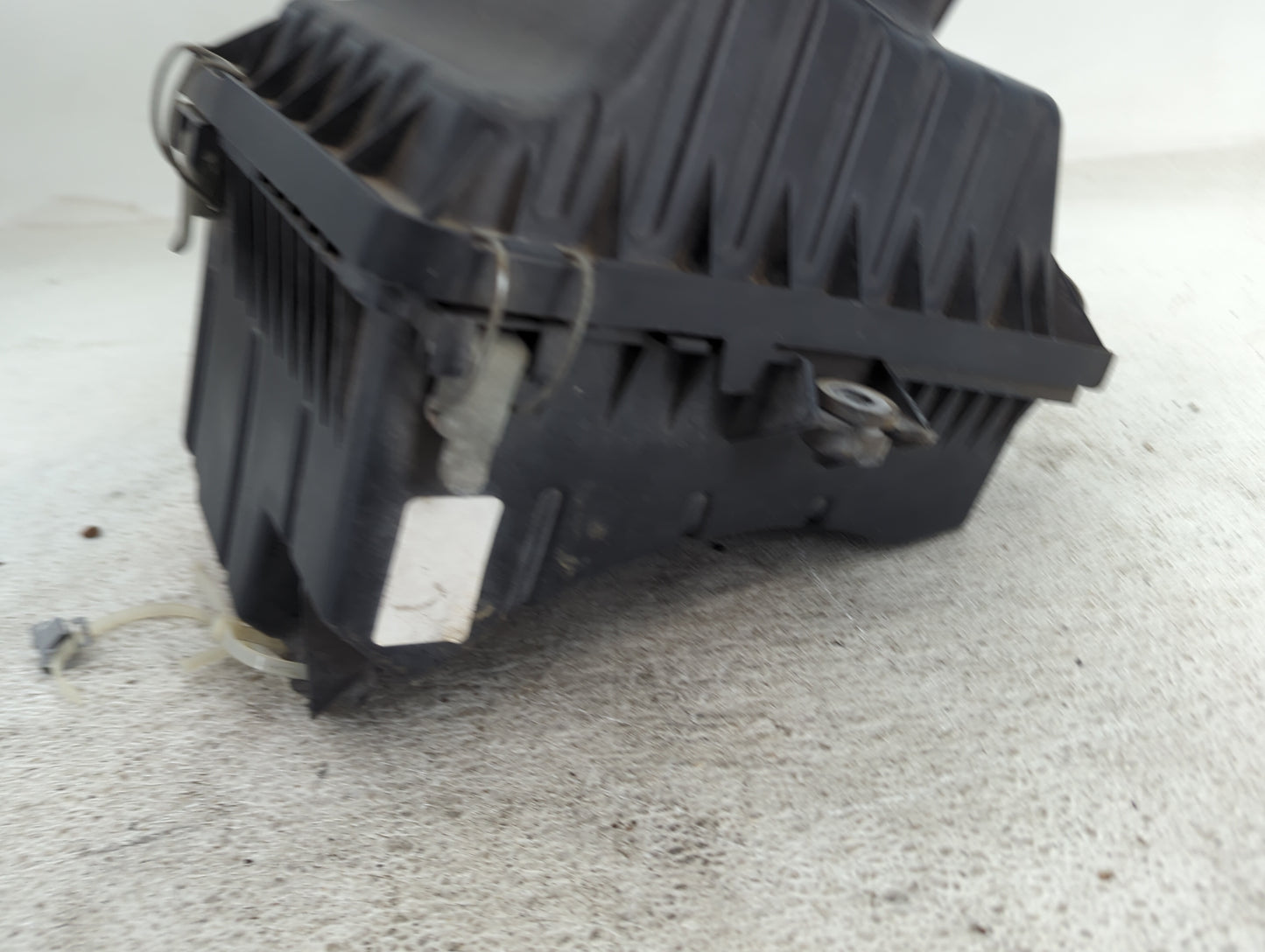 2005-2007 Ford Taurus Air Cleaner Intake-duct Hose Tube 1495432 - Oemusedautoparts1.com