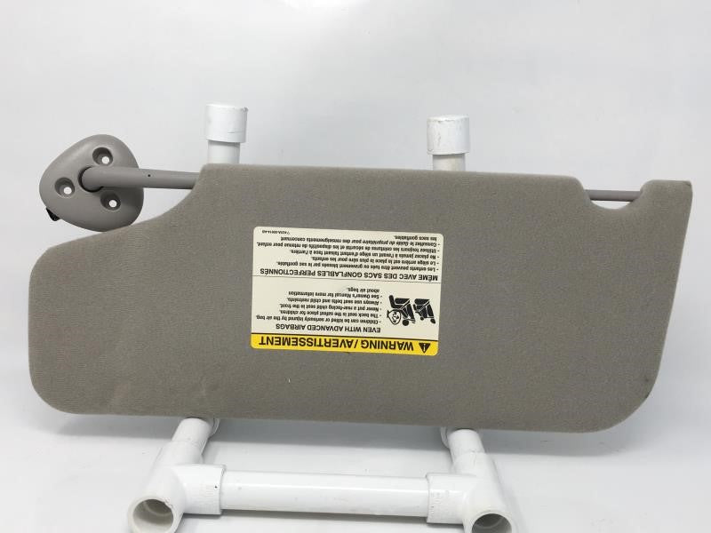 2005 Ford Taurus Sun Visor Shade Replacement Passenger Right Mirror Fits OEM Used Auto Parts - Oemusedautoparts1.com
