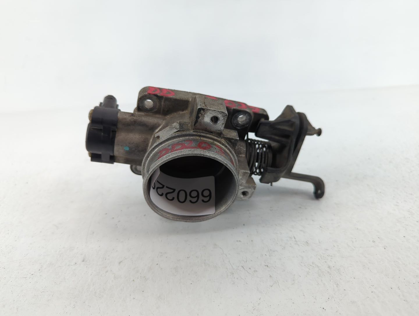 2000-2007 Ford Taurus Throttle Body P/N:F5RF 9B989 Fits Fits 2000 2001 2002 2003 2004 2005 2006 2007 OEM Used Auto Parts - O