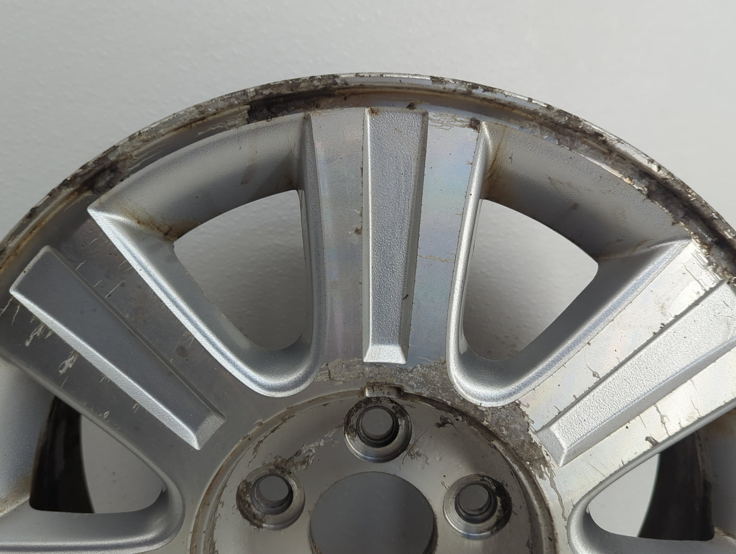 2003-2007 Ford Taurus Oem Wheel Rim - Oemusedautoparts1.com