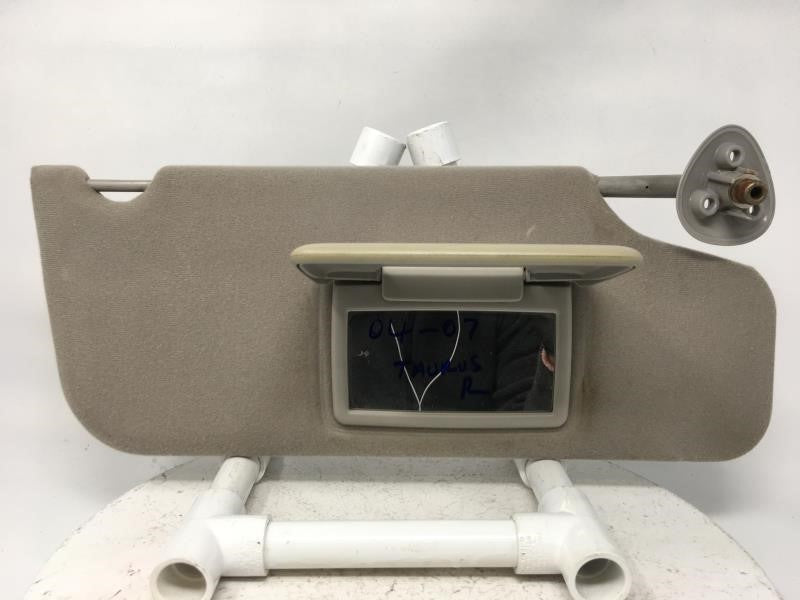 2005 Ford Taurus Sun Visor Shade Replacement Passenger Right Mirror Fits Fits 2004 2006 2007 OEM Used Auto Parts - Oemusedau