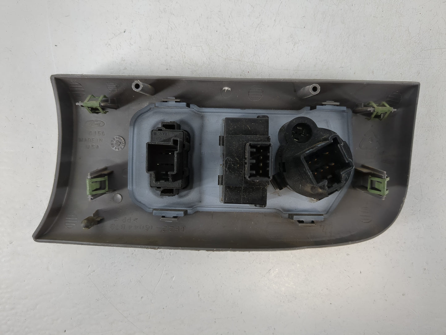 2005 Ford Windstar Headlight Head Light Switch Lamp Control 16044b79 - Oemusedautoparts1.com