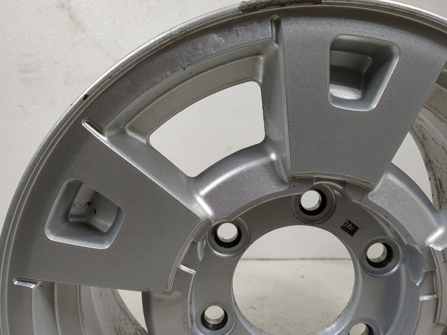 2004-2008 Gmc Canyon Oem Wheel Rim 1397337 - Oemusedautoparts1.com
