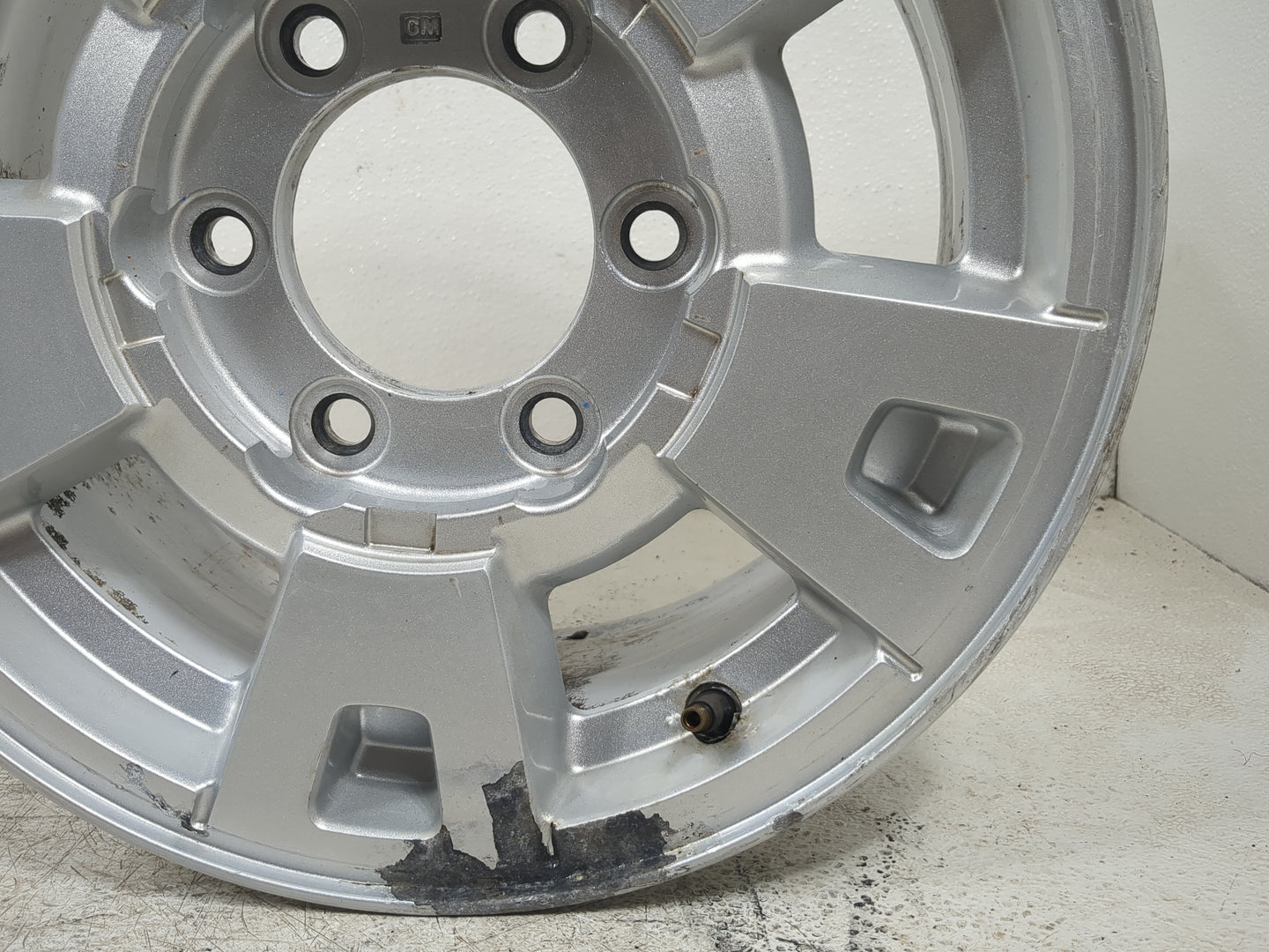 2004-2008 Gmc Canyon Oem Wheel Rim 1397339 - Oemusedautoparts1.com