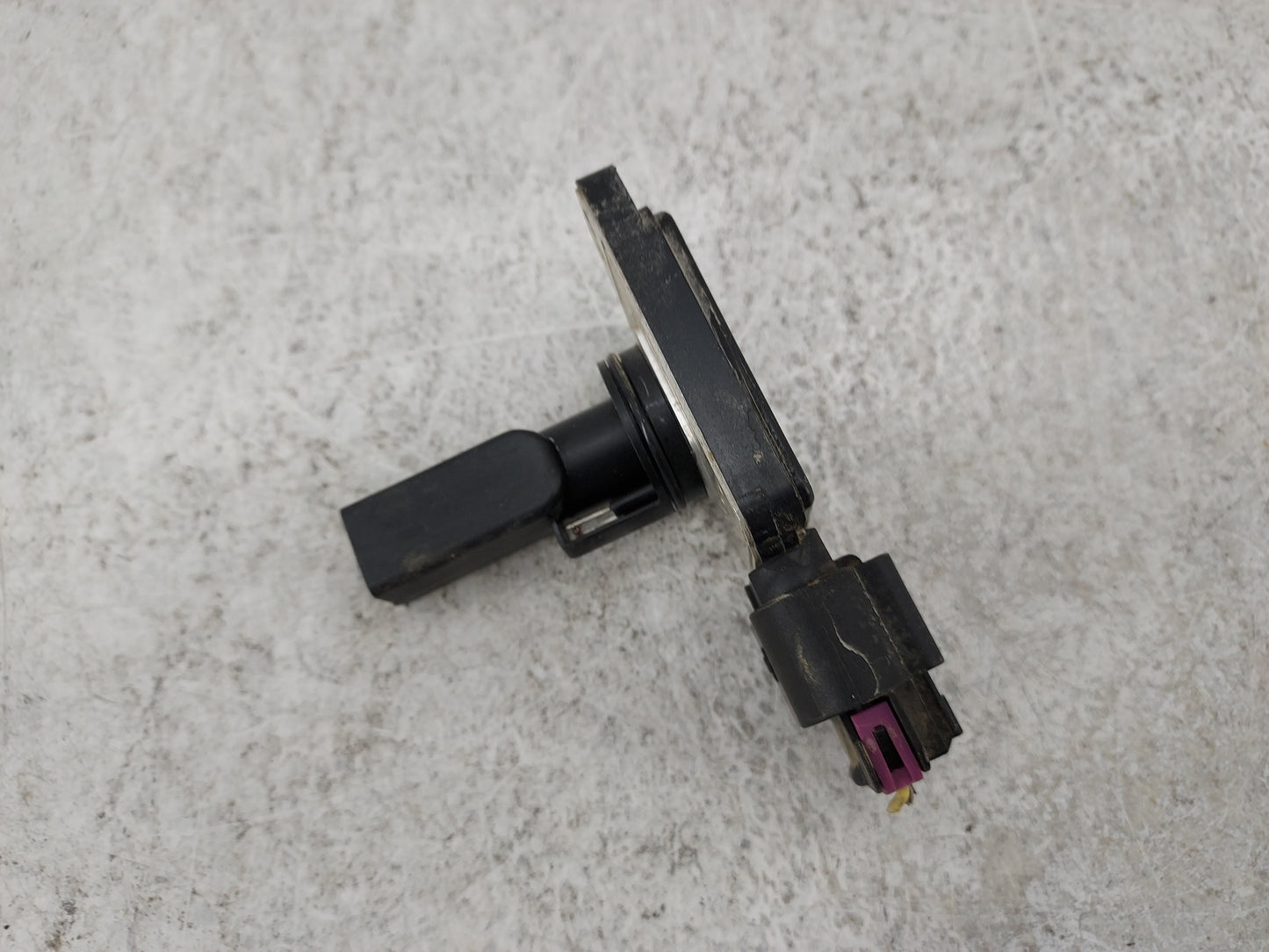 2004-2006 Gmc Canyon Mass Air Flow Meter Maf 1487388 - Oemusedautoparts1.com