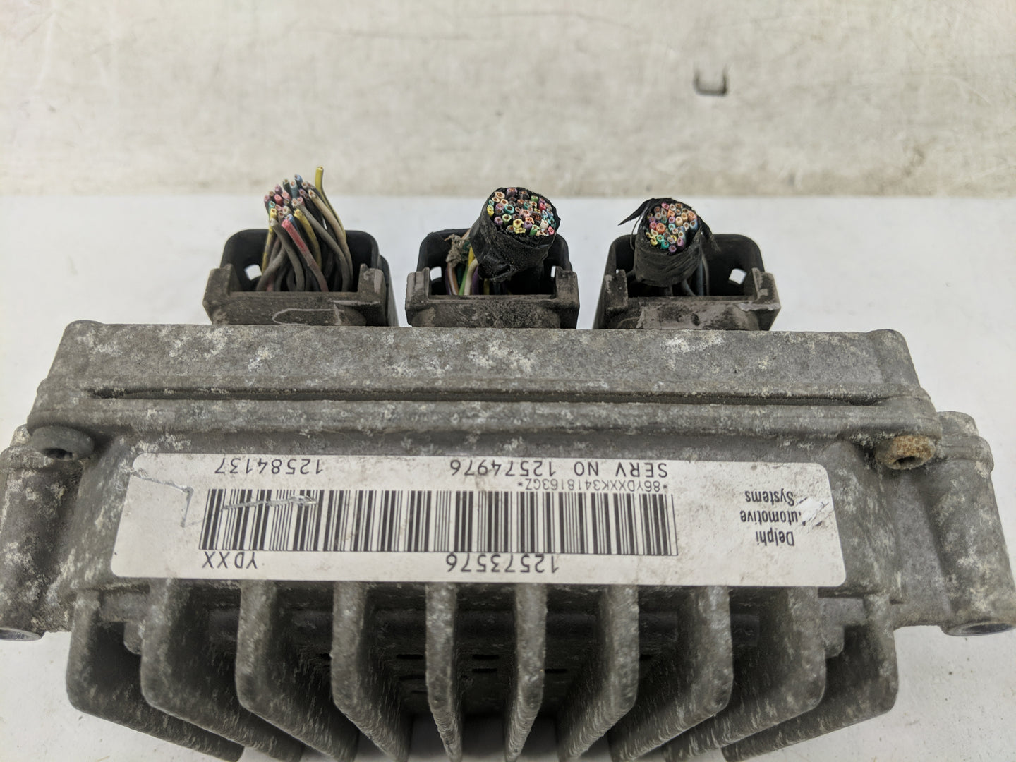 2003-2005 Gmc Envoy PCM Engine Control Computer ECU ECM PCU OEM P/N:12573576 12574976 Fits Fits 2003 2004 2005 2006 OEM Used