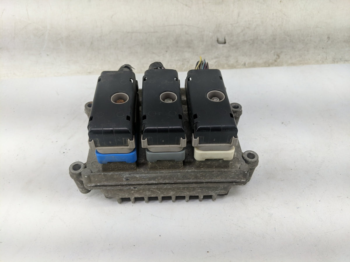 2003-2005 Gmc Envoy PCM Engine Control Computer ECU ECM PCU OEM P/N:12573576 12574976 Fits 2003 2004 2005 2006 OEM Used Auto