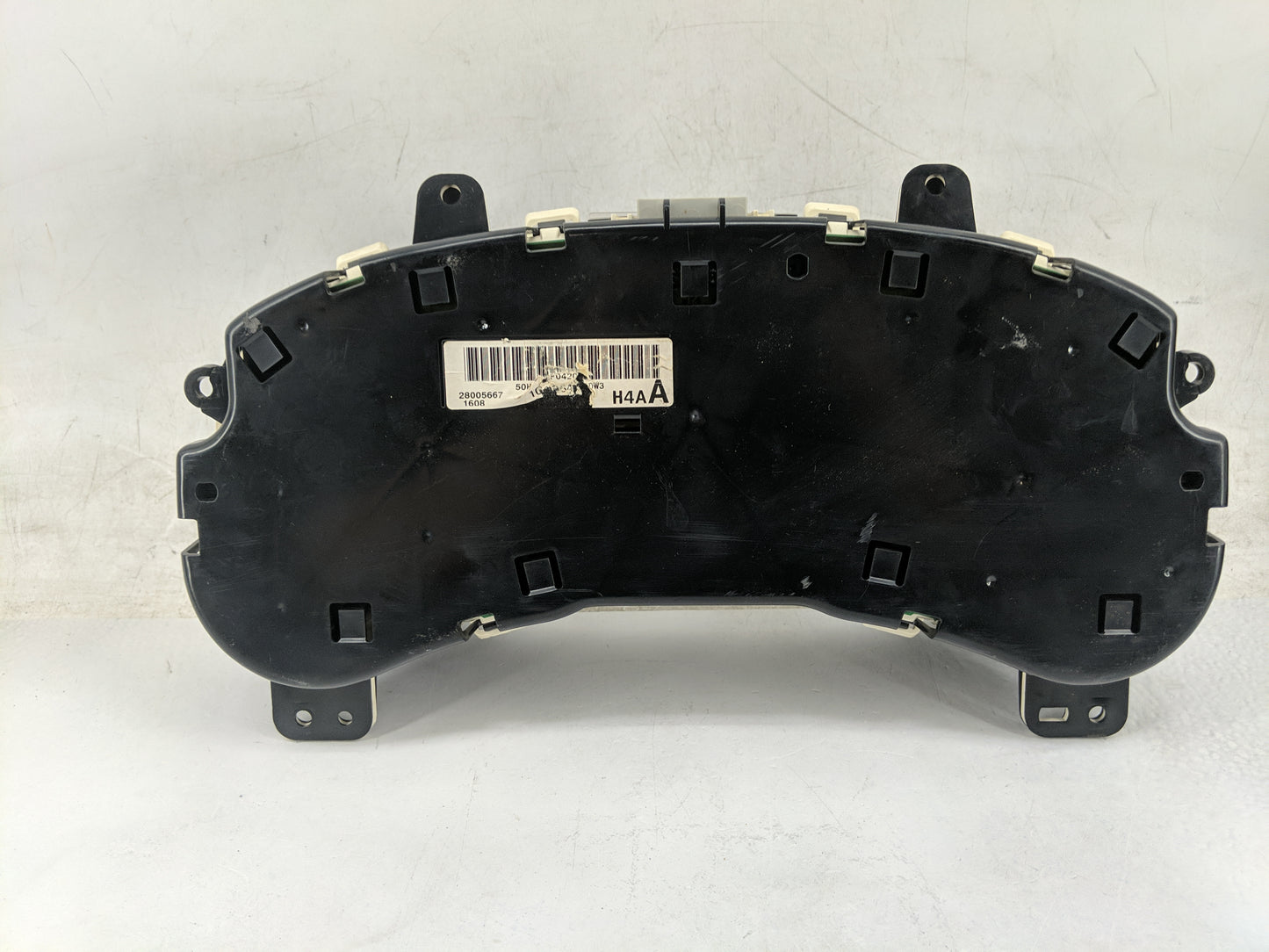 2005 Gmc Envoy Instrument Cluster Speedometer Gauges Miles:177K Fits OEM Used Auto Parts - Oemusedautoparts1.com