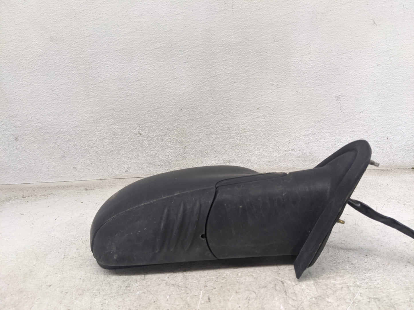 2002-2009 Gmc Envoy Passenger Side View Mirror - Right Door Mirror OEM Used - Oemusedautoparts1.com