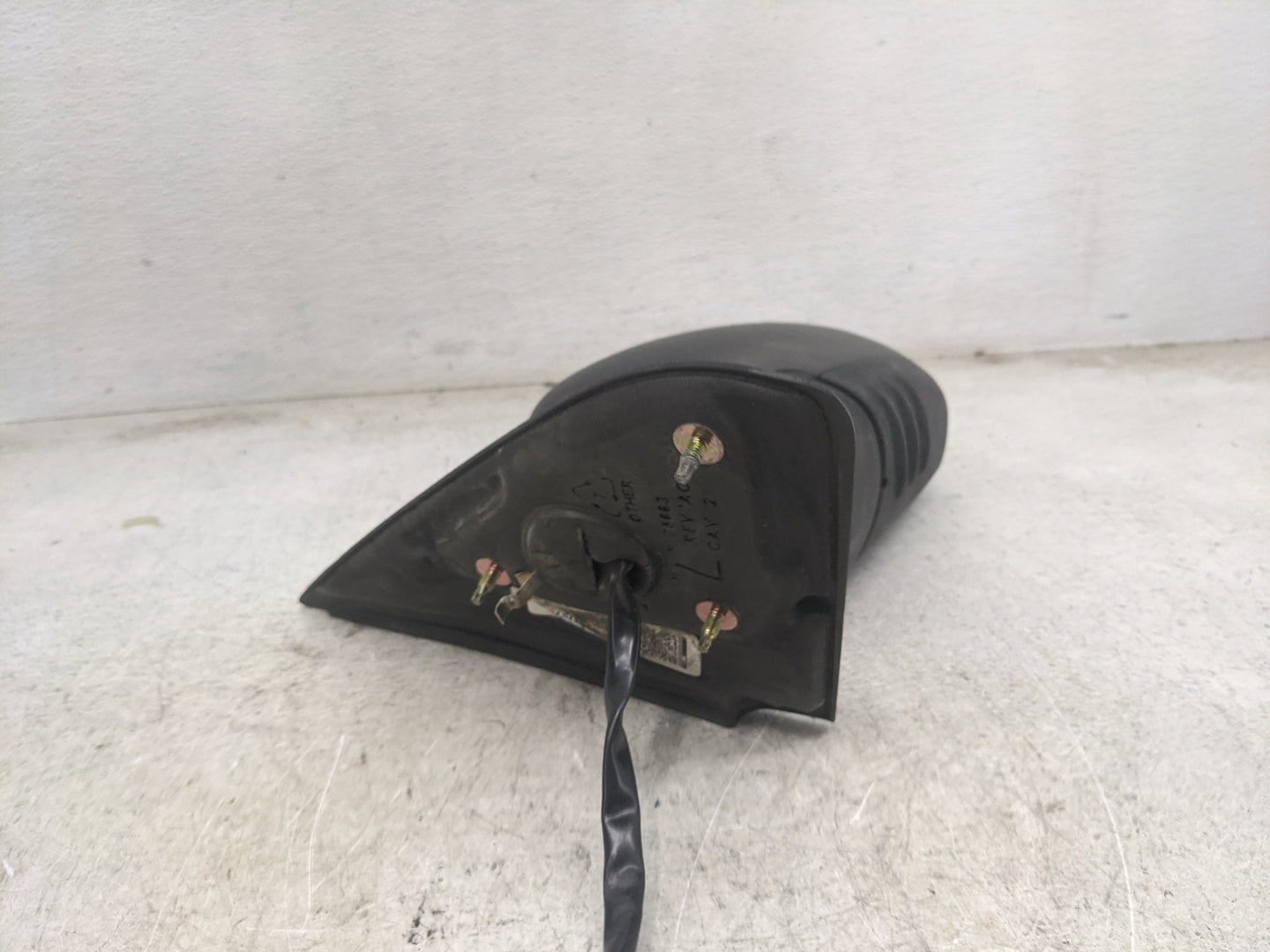 2002-2009 Gmc Envoy Driver Side View Mirror - Left Door Mirror OEM Used - Oemusedautoparts1.com
