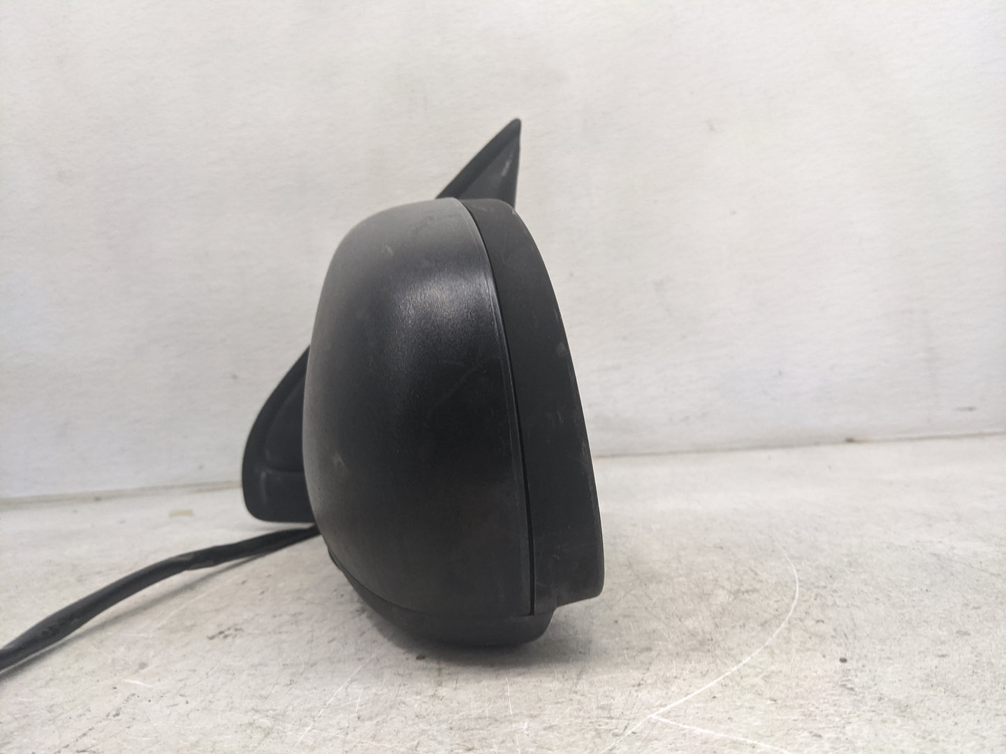 2002-2009 Gmc Envoy Driver Side View Mirror - Left Door Mirror OEM Used - Oemusedautoparts1.com