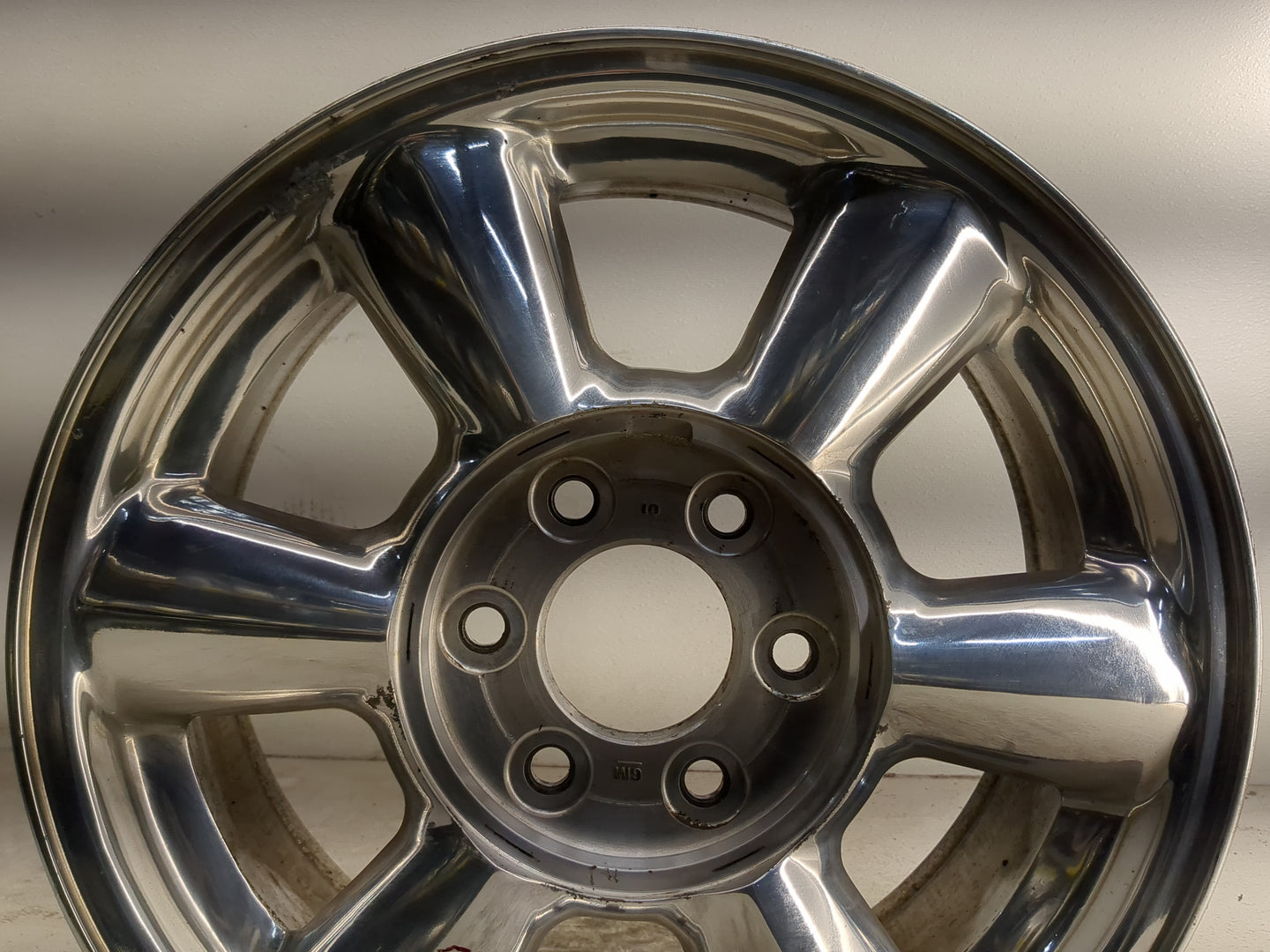 2002-2007 Gmc Envoy Oem Wheel Rim 1356571 - Oemusedautoparts1.com